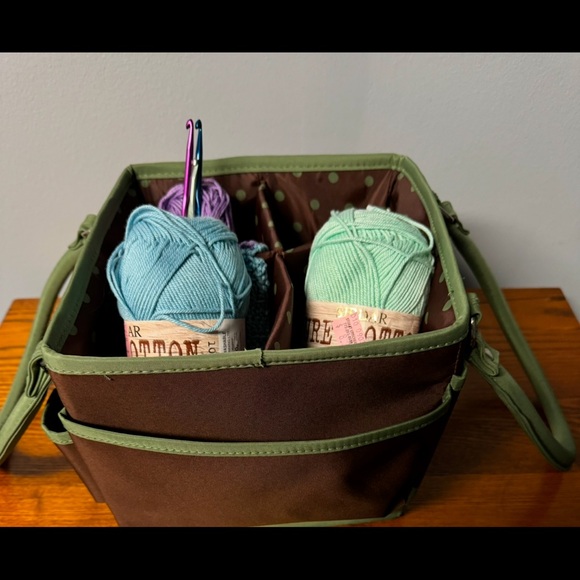 Organizer Storage Tote & Sirdar Pure Cotton Yarn. - Picture 4 of 4